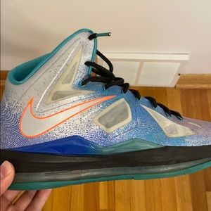 LeBron 10 Pure Platinum